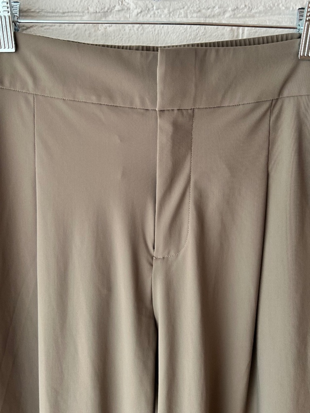 NWT Athleta Pinnacle Trouser - High Rise - Wide Leg - Picture 2 of 12